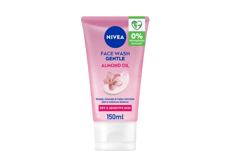 غسول تنظيف الوجه نيفيا NIVEA – تنظيف لطيف للبشرة الجافة 150 مل